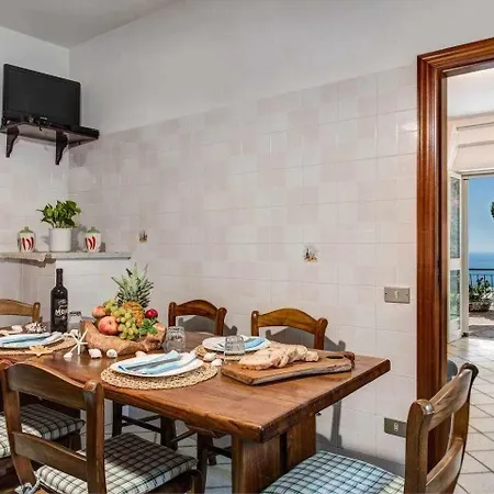 Ulivello Country Side With Sea View Apartment